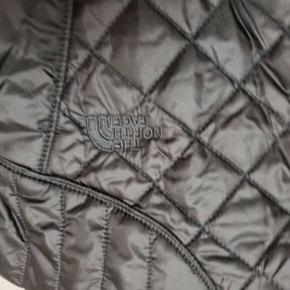 The North Face "Ruka" Long Jacket PrimaLoft size Medium - black quilted puffer - Picture 5 of 13